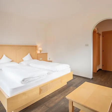 Hubertus Dolomites Aparthotel Fie allo Sciliar Exterior photo